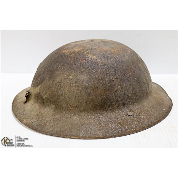 WW1 BRODIE HELMET WITH BULLET HOLE