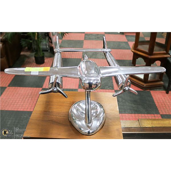 LARGE ART DECO TWIN ENGINE AIRCRAFT