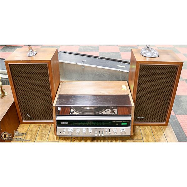 VINTAGE SONY TURNTABLE WITH 2 SPEAKERS