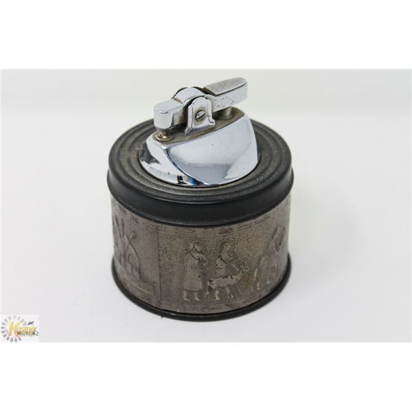 UNIQUE LIGHTER EGYPTIAN MURAL BASE ENGRAVED