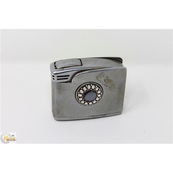 UNIQUE LIGHTER FISCHER DIAMOND STONES DESIGN