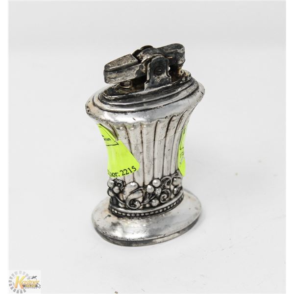 UNIQUE LIGHTER RONSON " NEWPORT " 1940'S