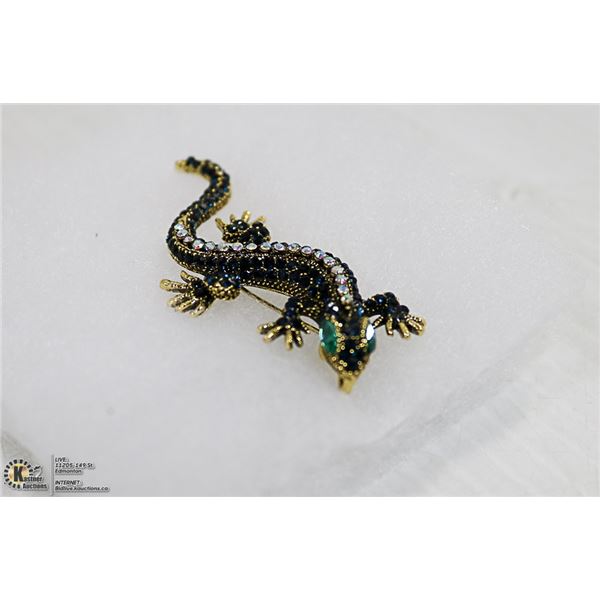 RHINESTONE GECKO BROOCH