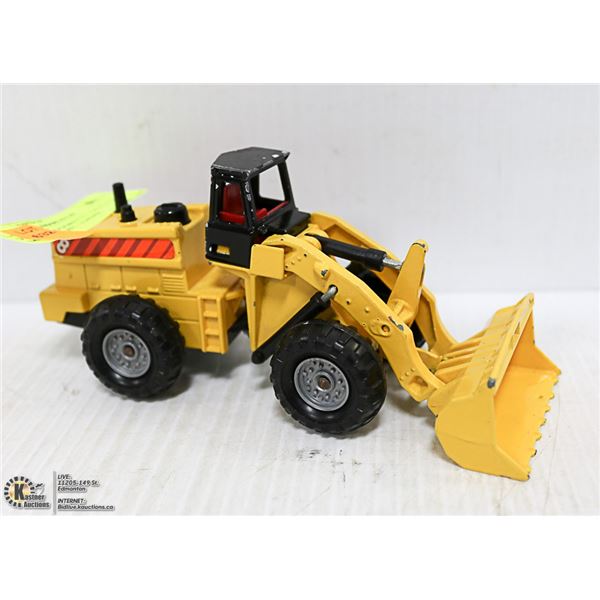 VINTAGE MAJORETTE 1:56 SCALE METAL FRONT LOADER