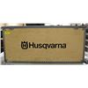 Image 1 : HUSQVARNA BOX EMPTY 38" X 13" X 18"