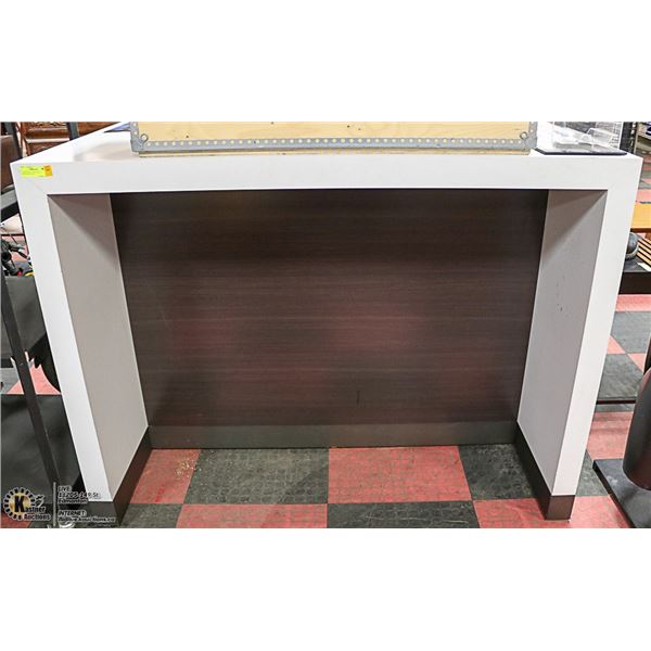 LARGE WHITE TABLE WITH DRAWERS 5FT X 3FT X 46" T