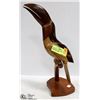 Image 1 : MAHOGANY TOUCAN ON BRANCH-15"HIGH
