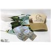 Image 1 : DUCKS UNLIMITED FLAG, CAP & PLAYING CARDS