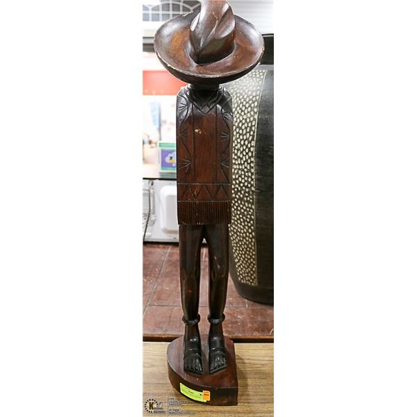 LARGE WOOD AMIGO CARVING