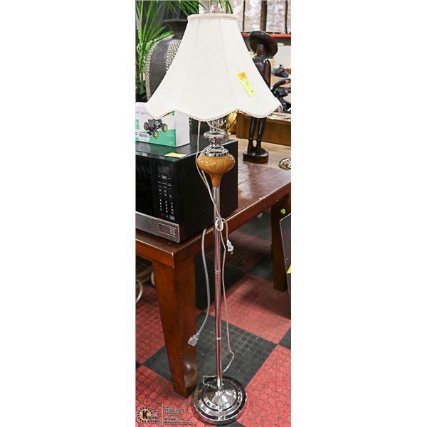FLOOR LAMP 5FT TALL