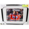 Image 1 : FRAMED CONNOR MCDAVID & WAYNE GRETZKY PHOTO (LAST