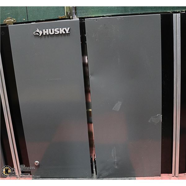 HUSKY LOCKING CABINET - NO KEYS