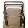 Image 1 : RECLINING LAWN CHAIR.