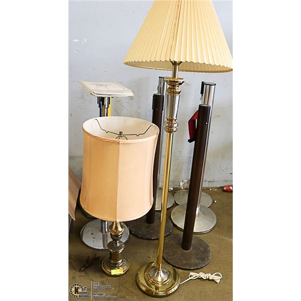 LOT OF 2 BRASS LAMPS