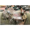 Image 1 : FULL SIZE WESTERN SADDLE - 15.5 INCH SEAT (SOME
