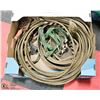 Image 1 : LARGE BOX OF EQUESTRIAN SUPPLIES AND ROPE -