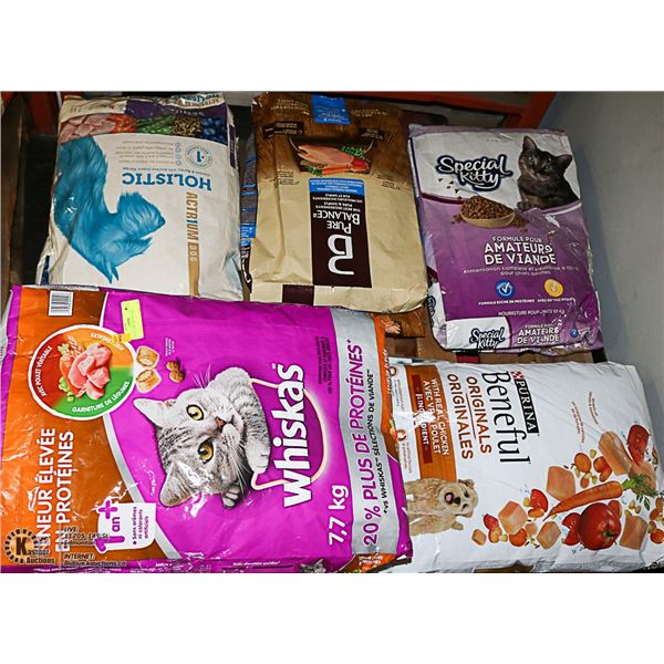 1 PALLET DOG AND CAT FOOD