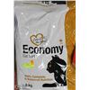 Image 1 : 4 BAGS OF ECONOMY CAT FOOD 8 KG