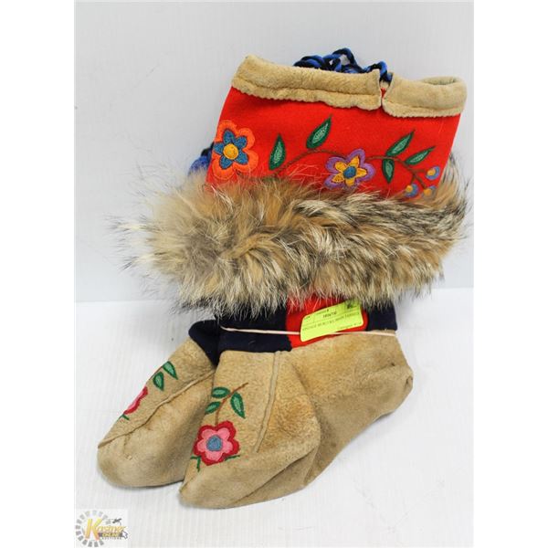VINTAGE MUKLUKS, GRAIN TANNED, SIZE 8