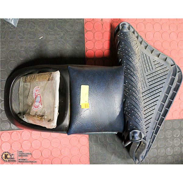 VAN/TRUCK CONSOLE, WINTER FLOOR MATS, AZ LICENSE