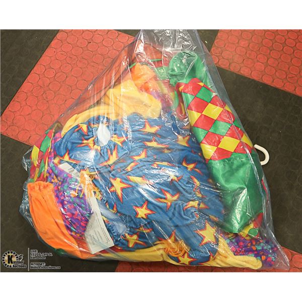 NEW - KIDS COSTUME LOT X5 - 3 SMALL, 2 MEDIUM