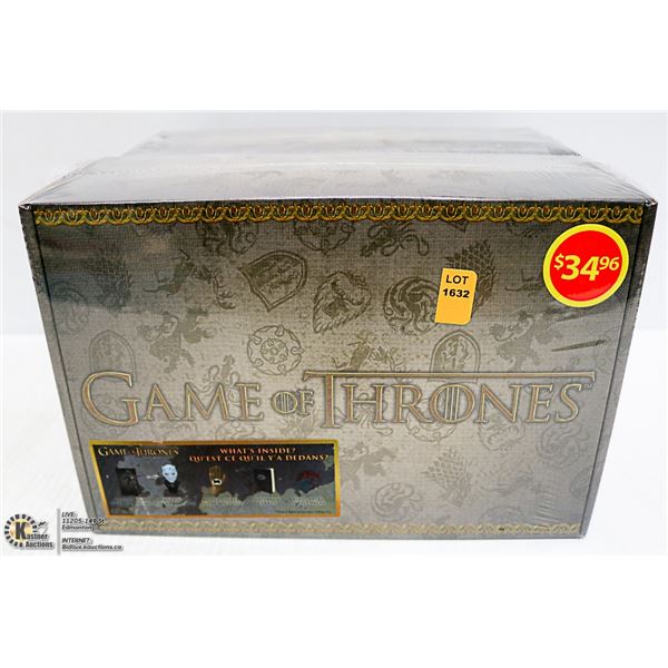 LOT OF 2 GAME OF THRONES COLLECTIBLES IN