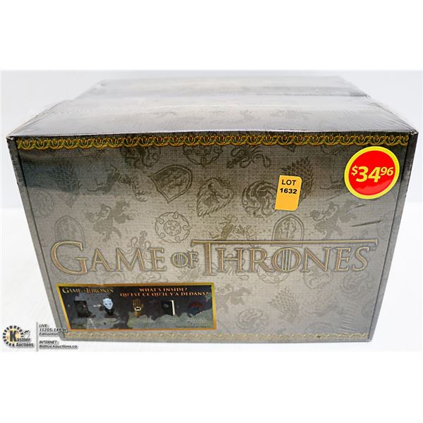 LOT OF 2 GAME OF THRONES COLLECTIBLES IN