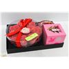 Image 1 : ROSE PETALS BATH SOAK SET