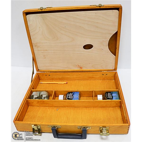 WOODEN ARTIST BOX