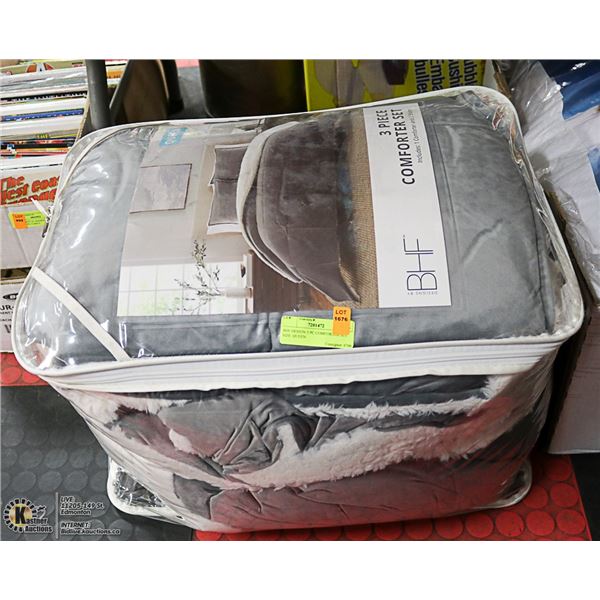 BHF DESIGN 3 PC COMFORTER SET SIZE: QUEEN