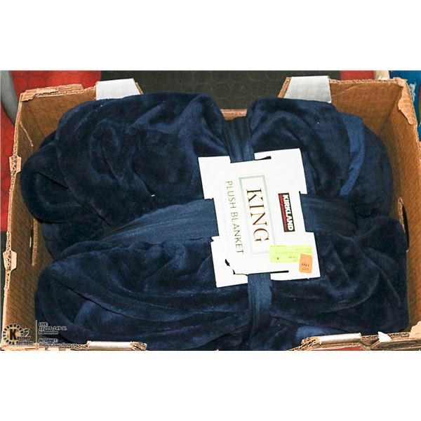KIRKLAND PLUSH BLANKET SIZE: KING 112" X 92"