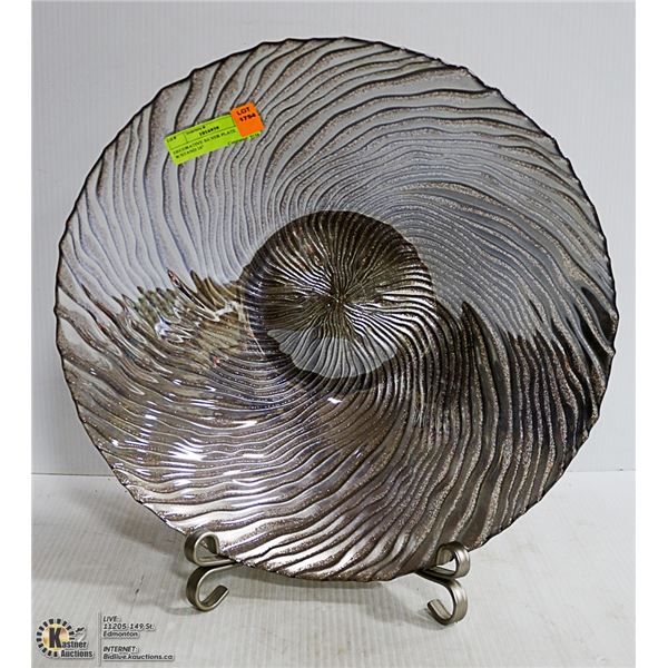 DECORATIVE SiLVER PLATE W/STAND 16"