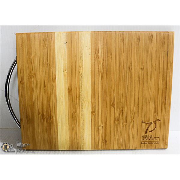 DUCKS UNLIMITED BAMBOO CUTTING BOARD 13"X9.5"