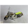 Image 1 : MARVEL GOLD MOTORBIKE