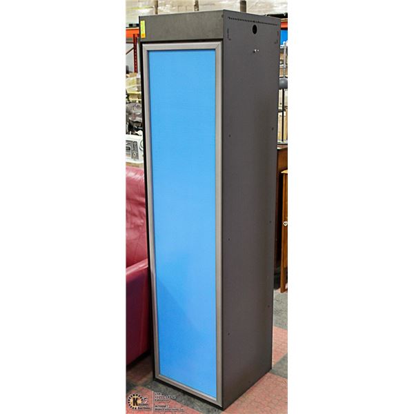 LARGE METAL LIGHT BOX DISPLAY