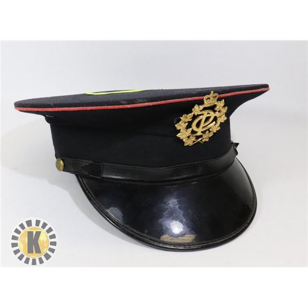 VINTAGE CANADIAN POST CAP WITH RARE CAP BADGE