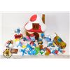 Image 1 : VINTAGE SMURFS SCHLEICH HOUSE AND FIGURES