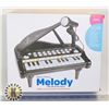 Image 1 : BEAUTIFUL MELODY LITTLE MUSICIAN PIANO