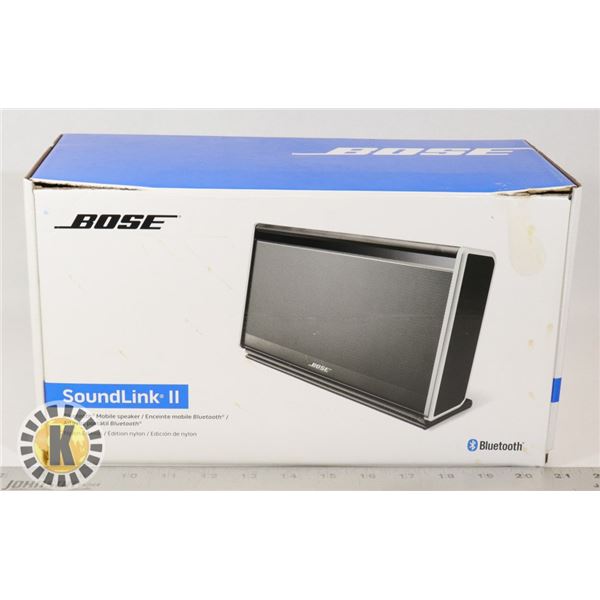 BOSE SOUNDLINK II. COMES WITH IPOD