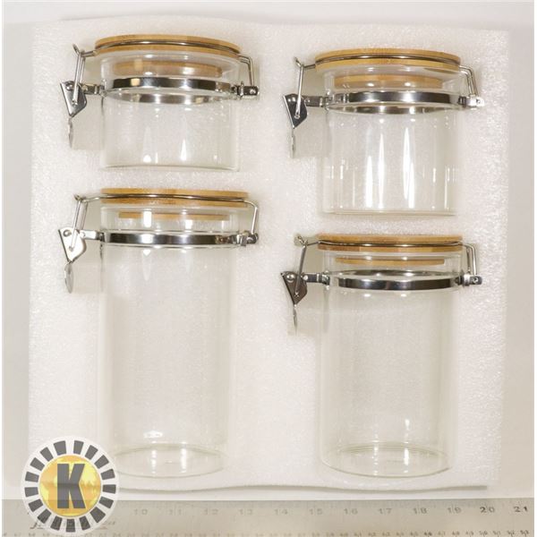 SET OF 4 CLAMP DOWN LID CONTAINERS
