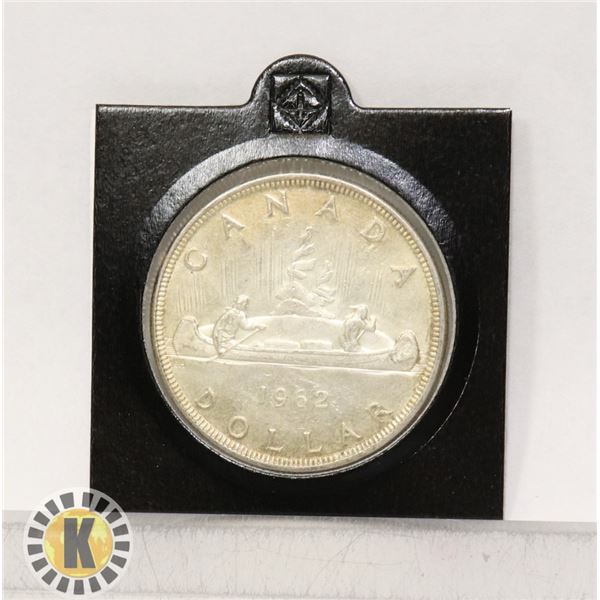 1962 ELIZABETH II CANADIAN SILVER DOLLAR