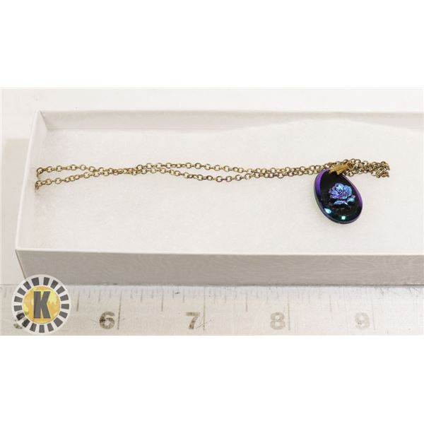 VINTAGE/ANTIQUE BLUE ROSE COSTUME NECKLACE