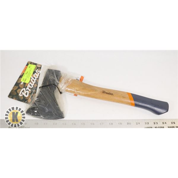 NEW WOOD HANDLED MULTI PURPOSE HATCHET