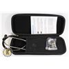 Image 1 : STETHOSCOPE WITH ACCESSORIES AND CARRY CASE