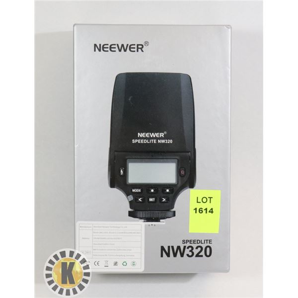 NEEWER SPEEDLITE NW320 CAMERA FLASH