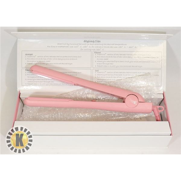 EVOLUTION PROFESSIONAL HAIR STRAIGHTENER