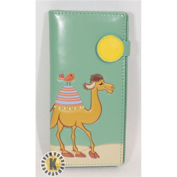 NEW SHAG WEAR WOMENS WALLET