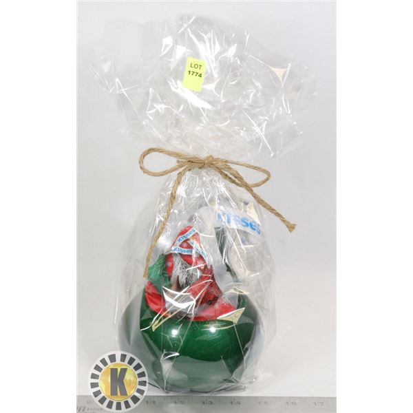 HERSHEY'S KISSES GIFT BASKET