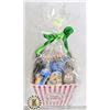 Image 1 : MOVIE NIGHT GIFT BASKET