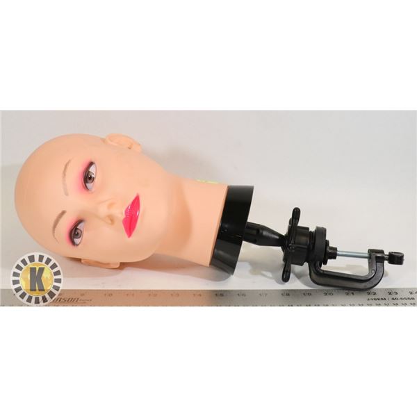 TABLE CLAMP MANNEQUIN HEAD